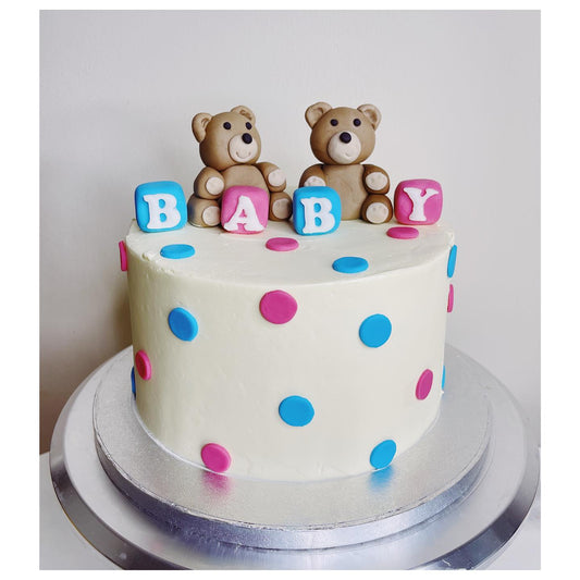 Baby shower cake